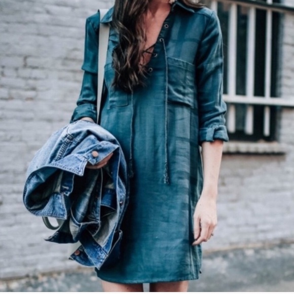 cupcakes & cashmere Dresses & Skirts - Cupcakes & Cashmere Blue Green Dress